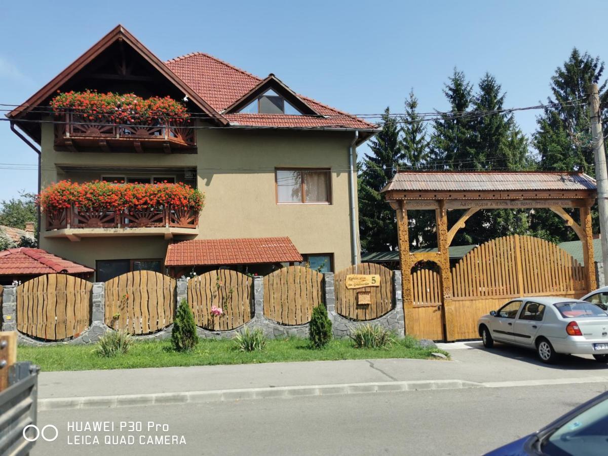 Sepsi Relax Hotel Sfantu Gheorghe  Exterior photo