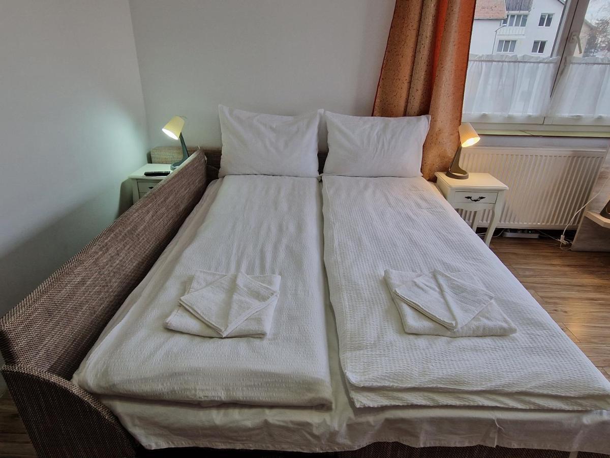Sepsi Relax Hotel Sfantu Gheorghe  Exterior photo