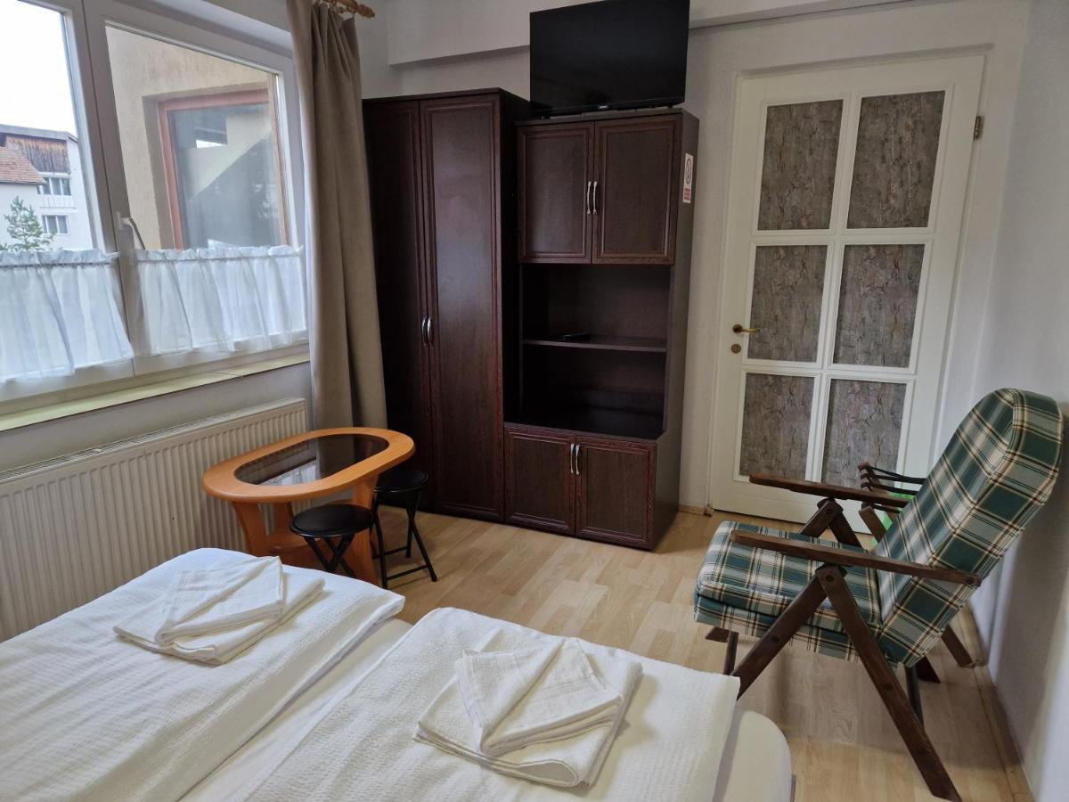 Sepsi Relax Hotel Sfantu Gheorghe  Exterior photo